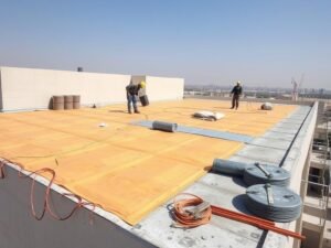 عملية عزل أسطح منفذة من قبل أفضل مقاول في الكويت