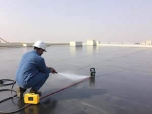 اختبار جودة العزل المائي في منطقة مشرف